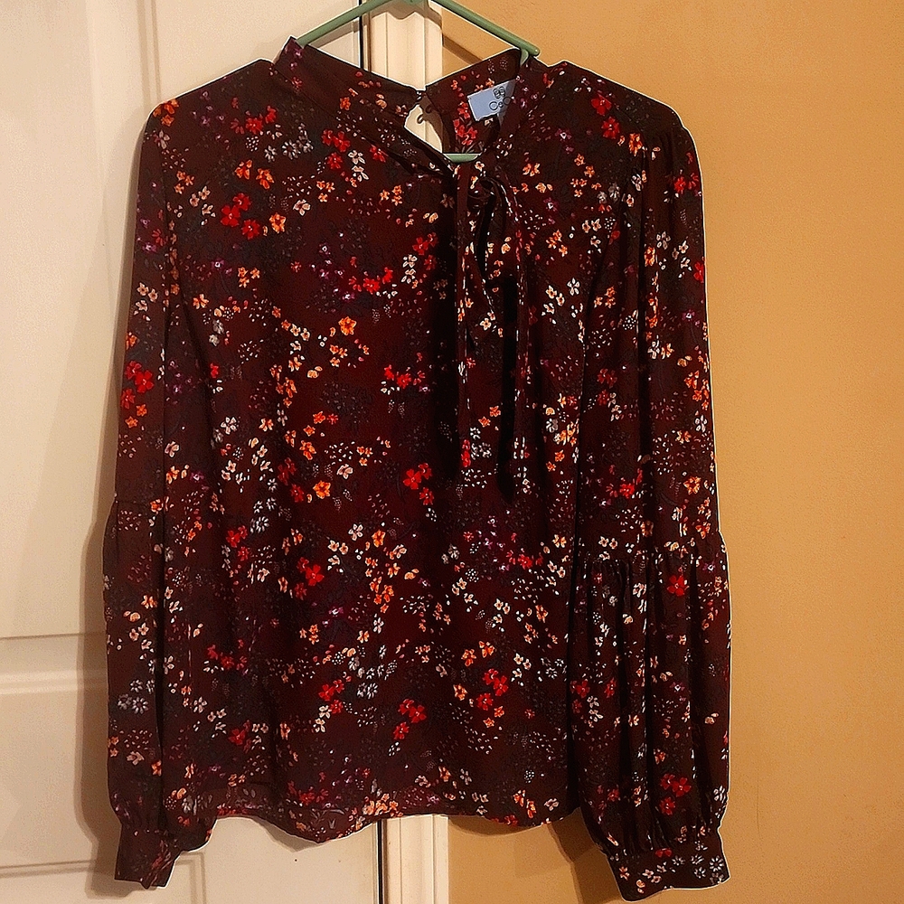 Cece Blouse - Picture 2 of 5